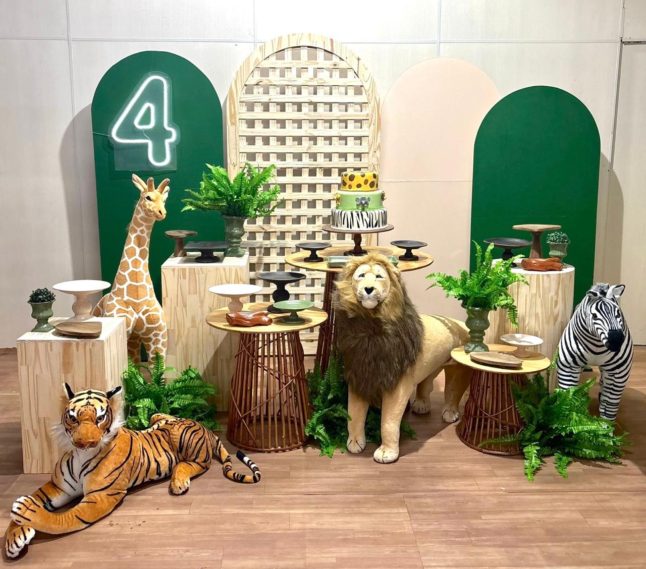 safari 4.jpg