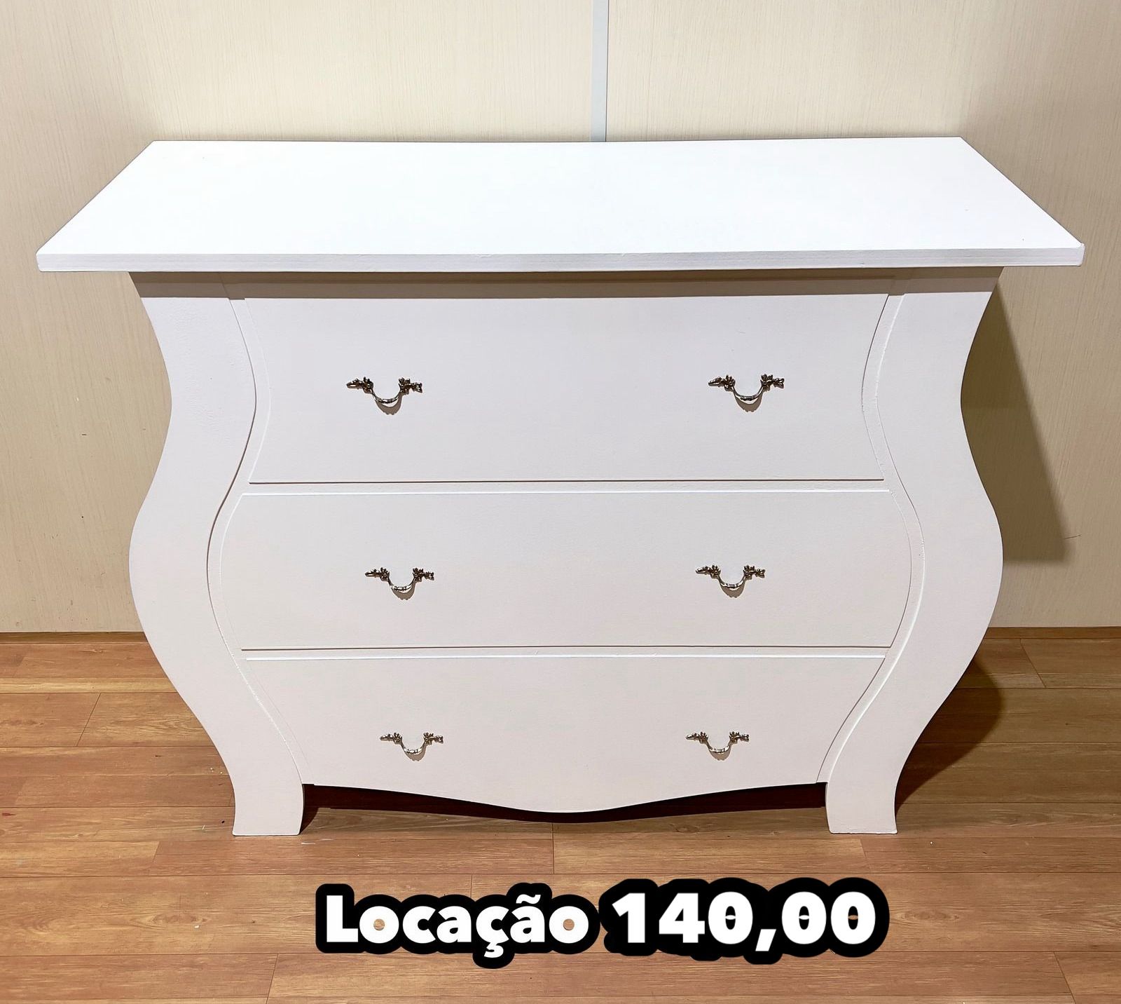 comoda branca.jpg